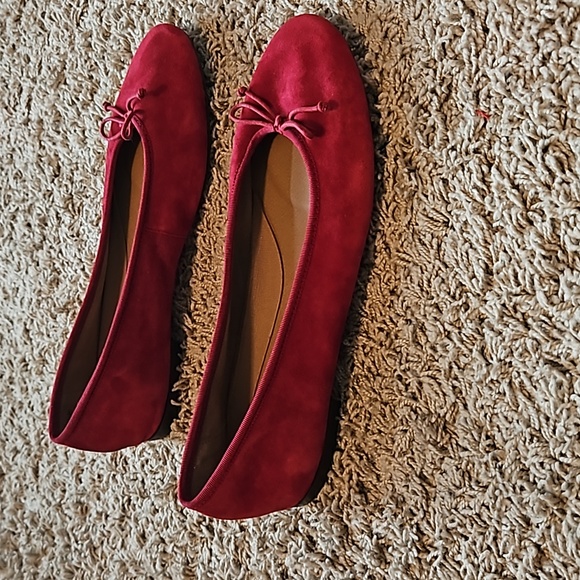 Aerosol Homerun Bow Tie Leather Ballet Flat - Picture 2 of 7